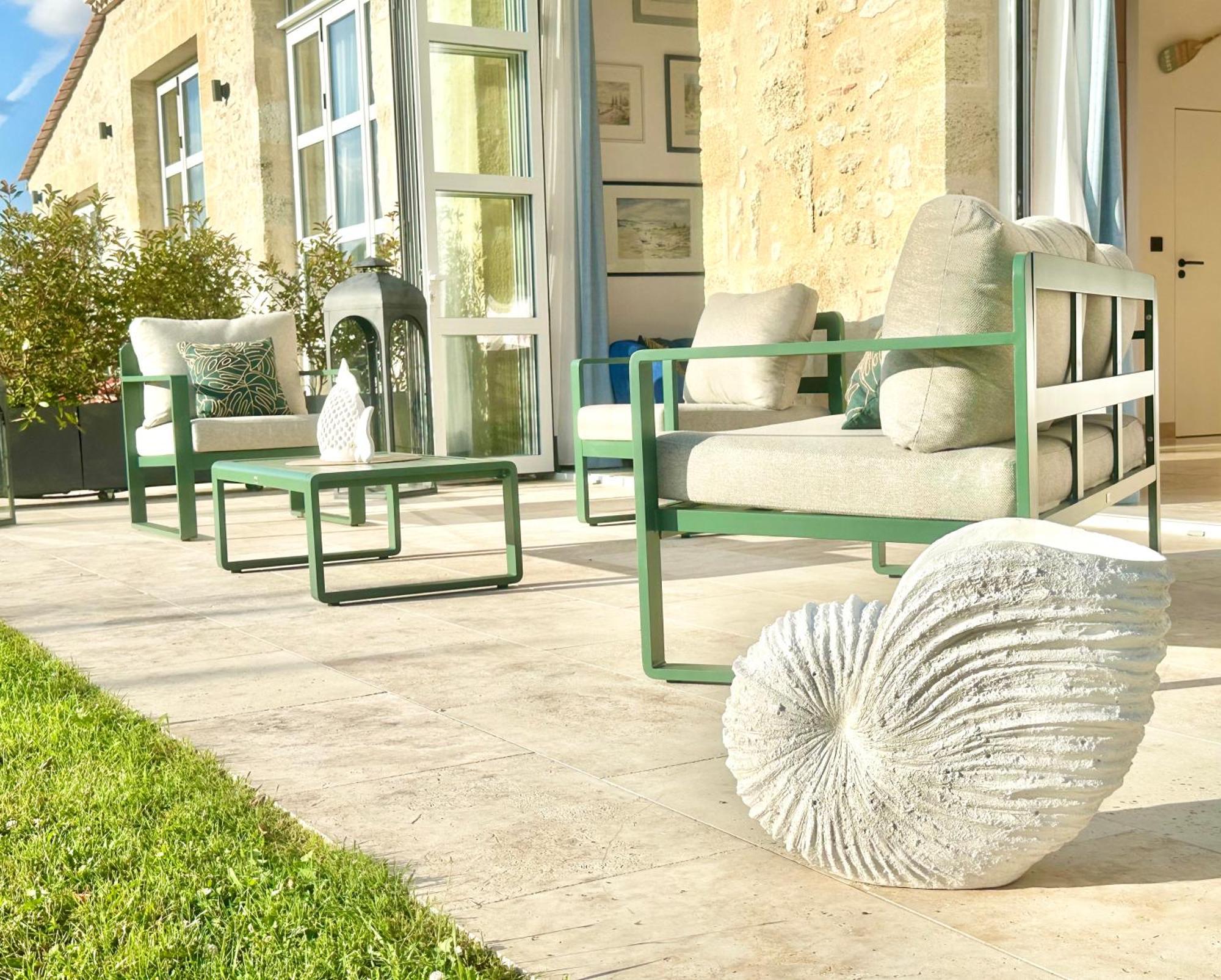 Chateau De Lafont Suites Saint-Vivien  エクステリア 写真