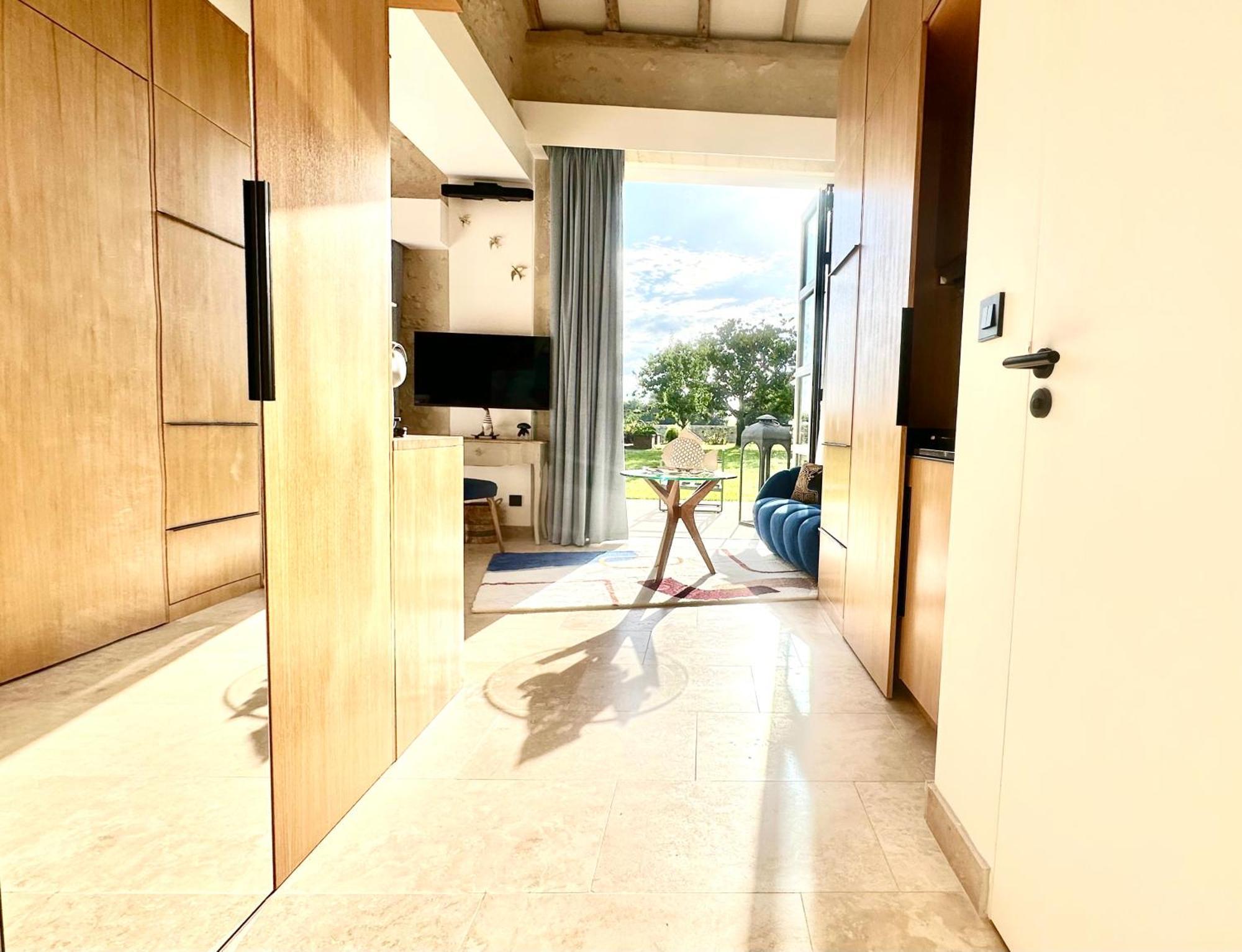 Chateau De Lafont Suites Saint-Vivien  エクステリア 写真